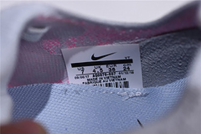 NIKE EPIC REACT FLYKNIT PURE PLATINUM  womens  AQ0067-007