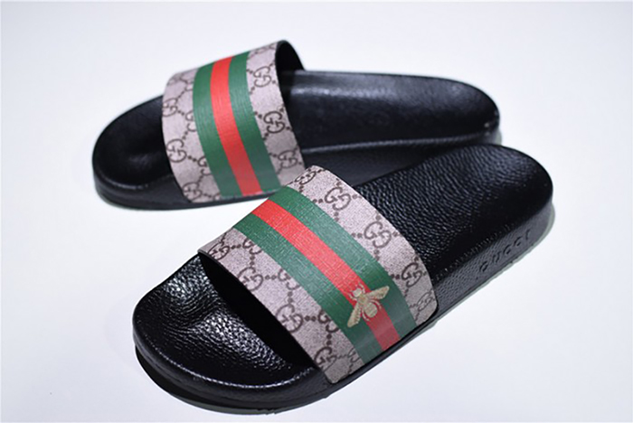 GUCCI Leather SLIDE SANDAL with BEE