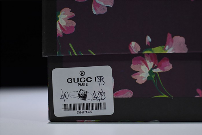 GUCCI Leather SLIDE SANDAL with SNAKE