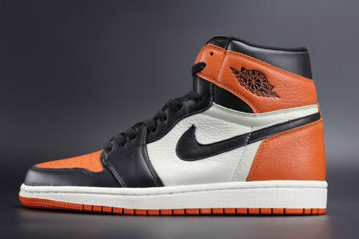 AIR JORDAN 1 RETRO HIGH OG SHATTERED BACKBOARD mens 555088-005