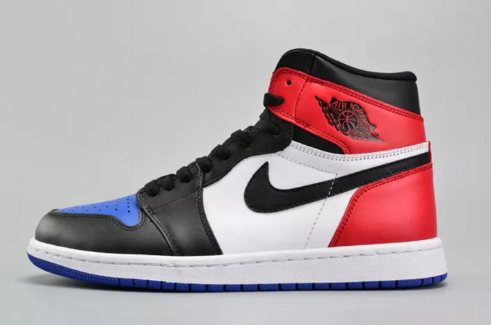AIR JORDAN 1 RETRO HIGH OG  TOP 3  mens 555088-026