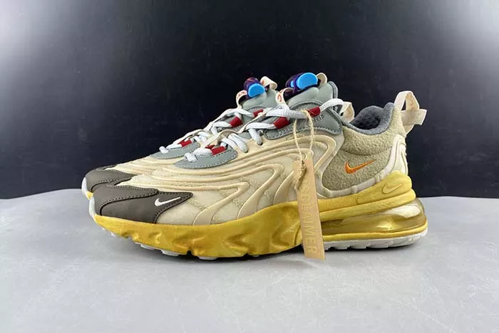 NIKE AIR MAX 270 REACT TRAVIS SCOTT - CT2864-200