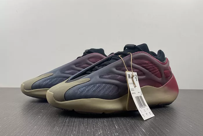 Yeezy 700 V3 Fade Carbon GW1814