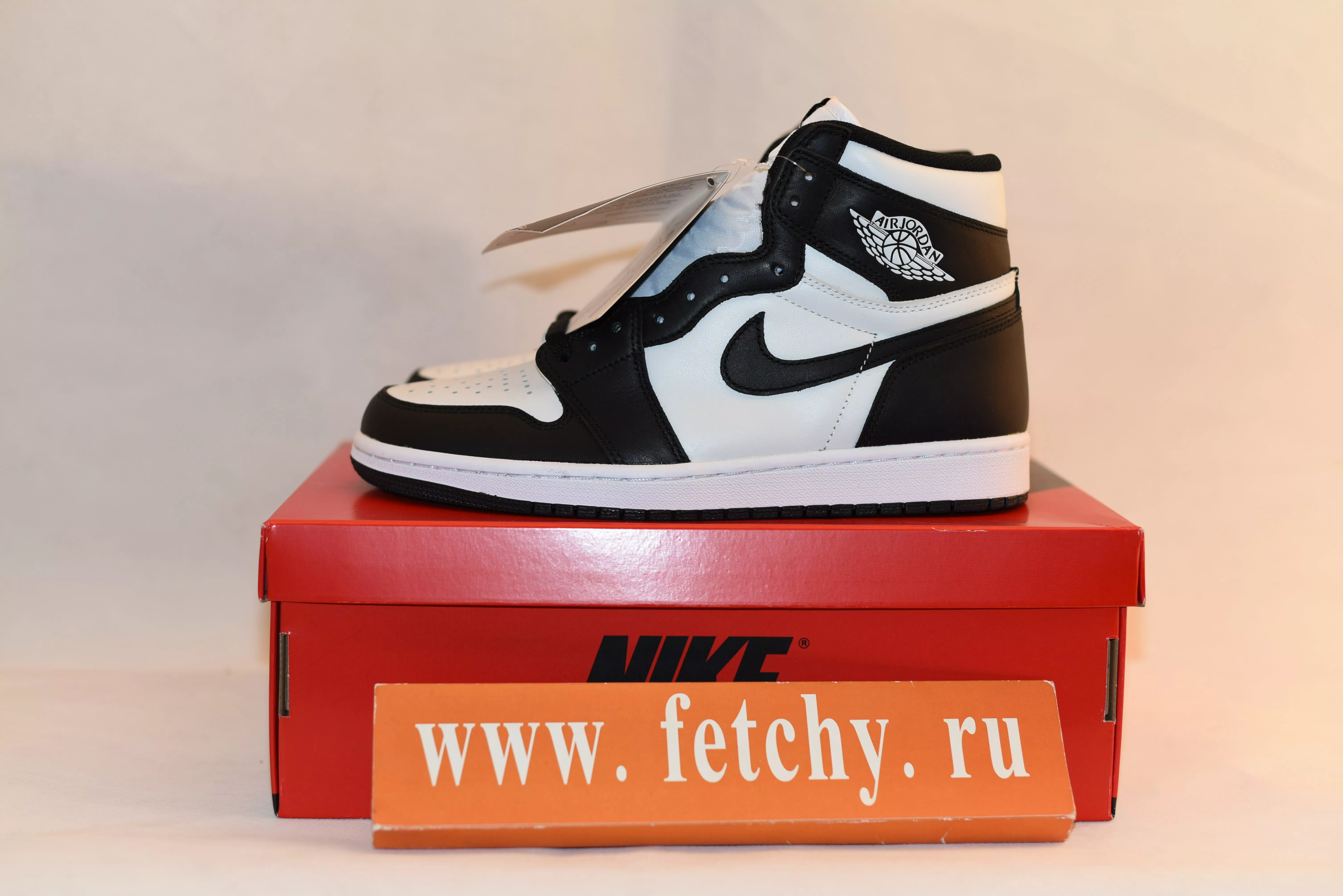 Air Jordan 1 High 85 Black White BQ4422-001