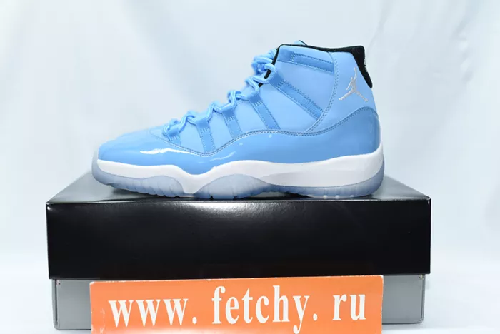 Air Jordan 11 Pantone 717602-900