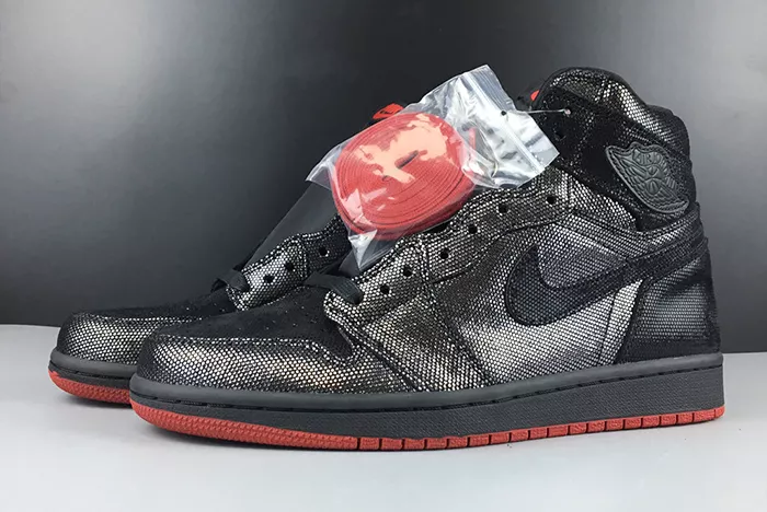 AIR JORDAN 1 RETRO HIGH OG BLACK/GYM RED DC7071-001